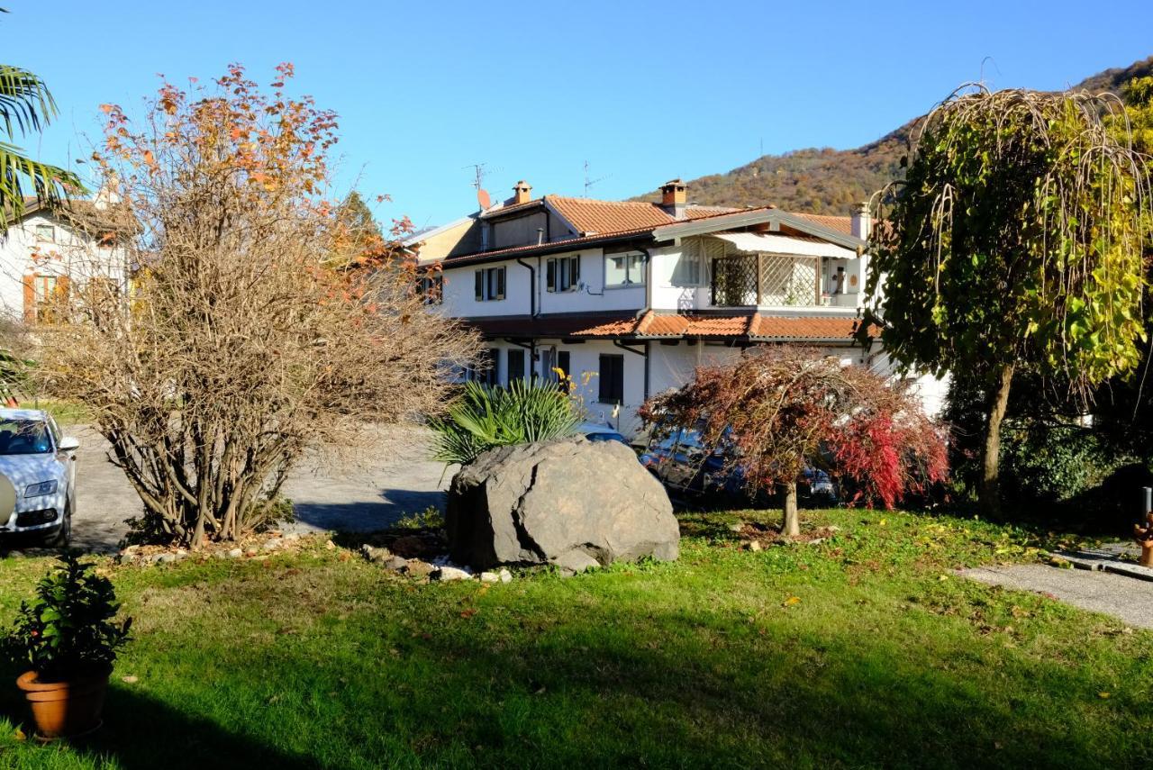 Hotel Il Canneto Porto Ceresio Buitenkant foto