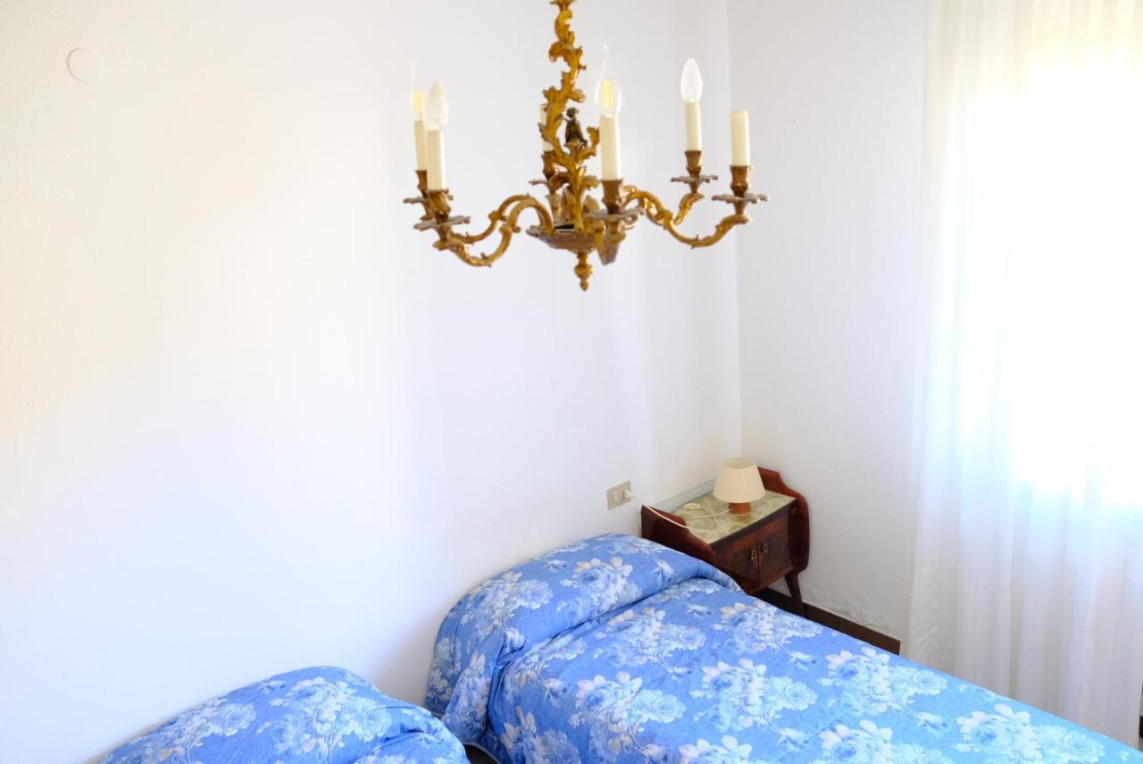 Hotel Il Canneto Porto Ceresio Buitenkant foto